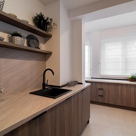 Loggia & Luxe 5Br Penthouse In Universitatii Area Bucureşti Ngoại thất bức ảnh