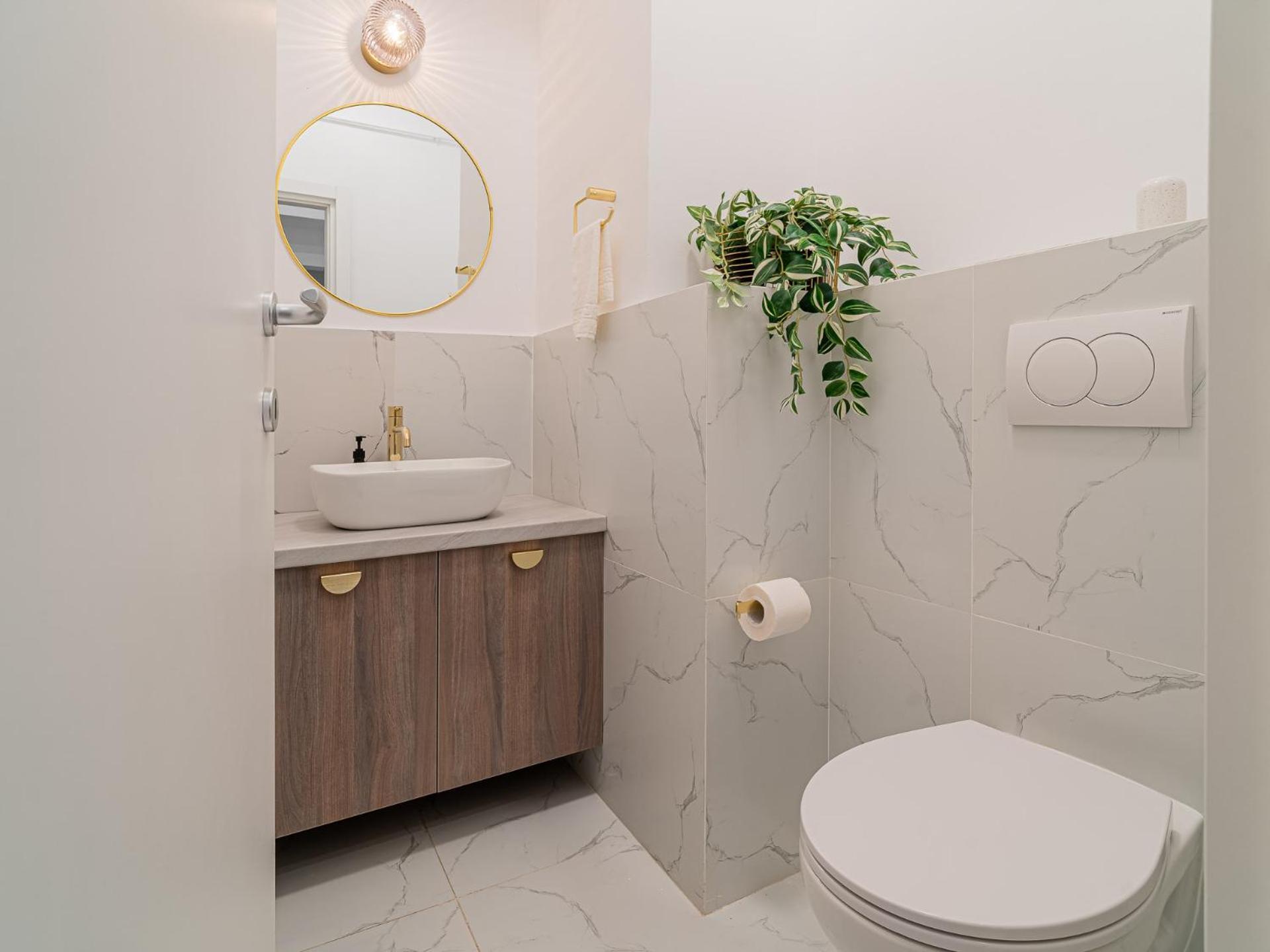 Loggia & Luxe 5Br Penthouse In Universitatii Area Bucureşti Ngoại thất bức ảnh